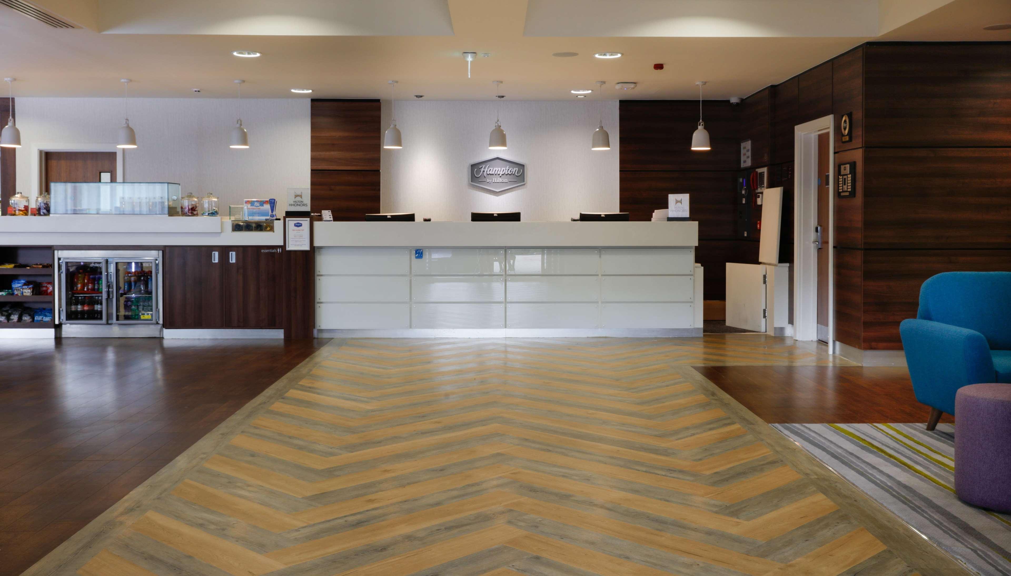 Hampton By Hilton Exeter Airport Hotel Woodbury Ngoại thất bức ảnh