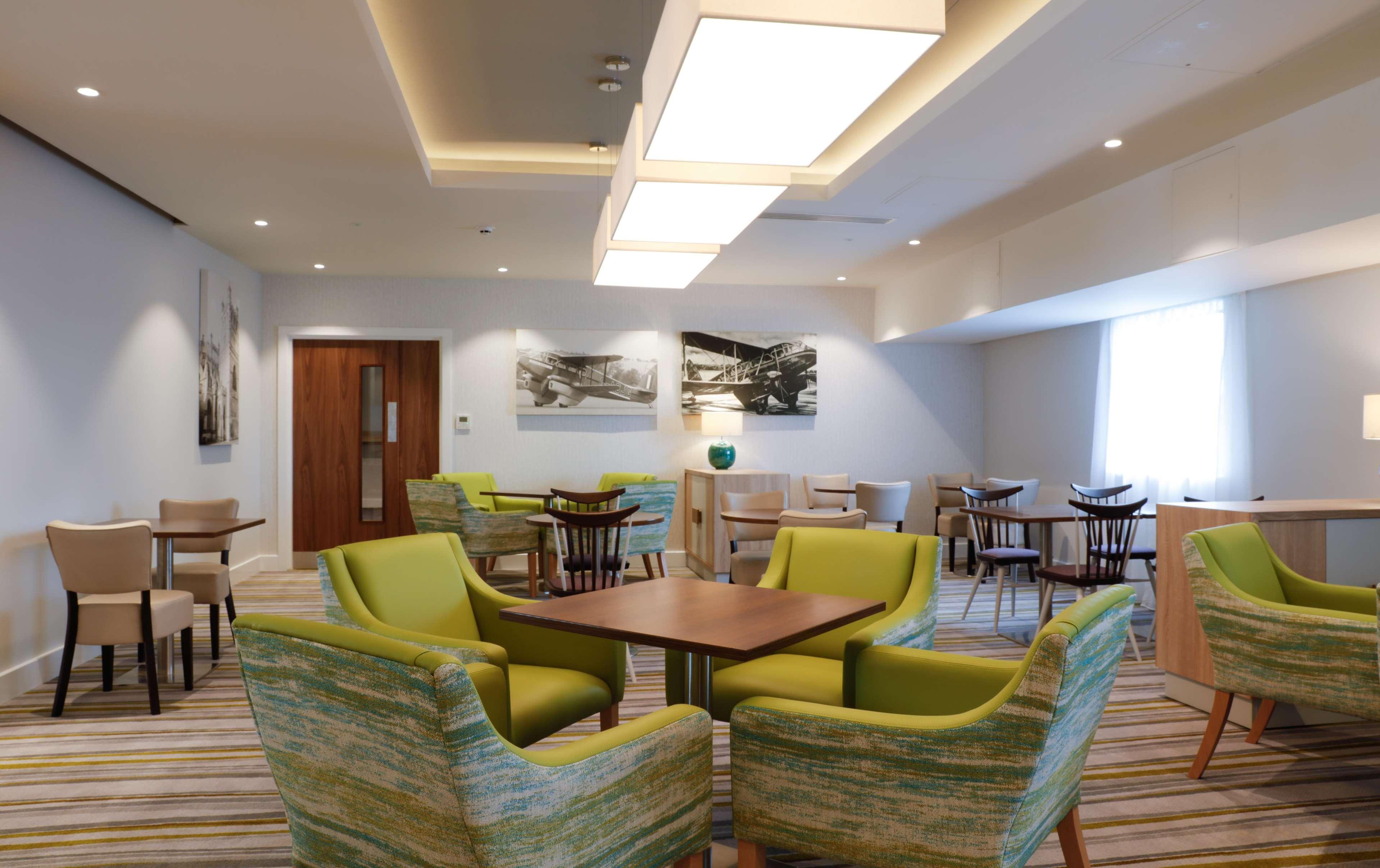 Hampton By Hilton Exeter Airport Hotel Woodbury Ngoại thất bức ảnh