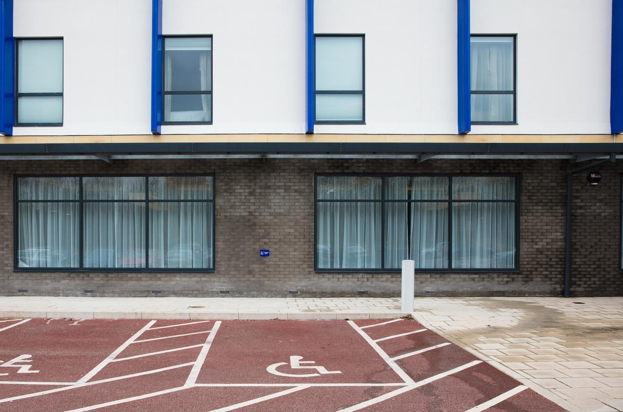 Hampton By Hilton Exeter Airport Hotel Woodbury Ngoại thất bức ảnh